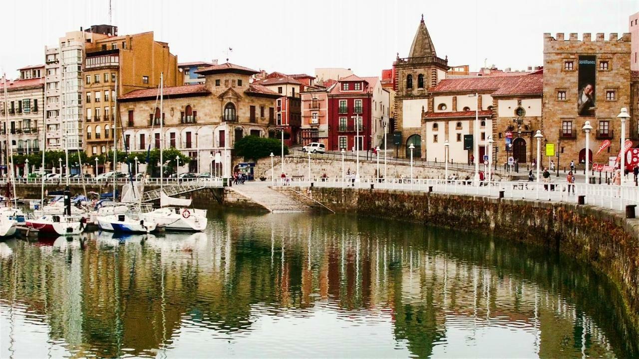 La Nana Del Mar / The Lullaby Of The Sea On Old Harbour Apartment Cudillero Exterior photo